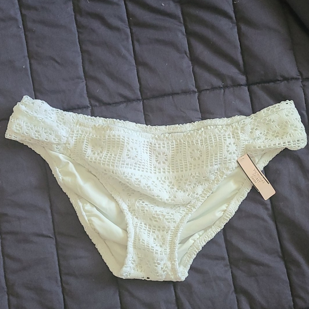 Victoria's Secret White Crochet Bikini Bottom, L